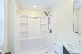 768 Old Medford Ave, Medford, NY 11763 - Photo 16