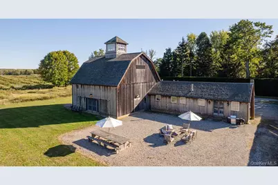 29500 Main Road, Cutchogue, NY 11935 - Photo 1