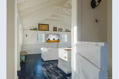 29500 Main Road, Cutchogue, NY 11935 - Photo 16