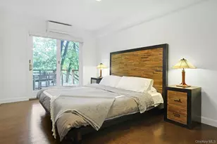 35 Alta Vista Cir, Irvington, NY 10533 - Photo 10