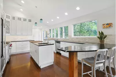 35 Alta Vista Circle, Irvington, NY 10533 - Photo 4