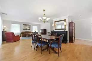 5 Shawmont Ln, Stony Brook, NY 11790 - Photo 16