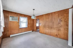 189 Ontario Ave, Massapequa, NY 11758 - Photo 4