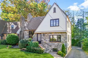 206 Knollwood Ave, Mamaroneck, NY 10543 - Photo 2