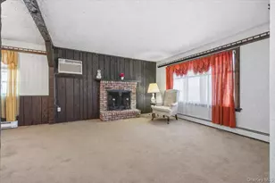 342 9th St, West Babylon, NY 11704 - Photo 4