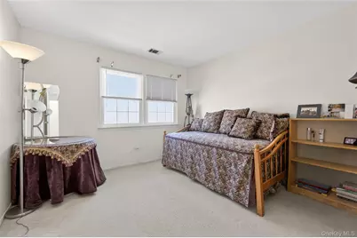 109 Glen Way, Syosset, NY 11791 - Photo 16