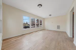 22 Overbrook St, Riverhead, NY 11901 - Photo 4