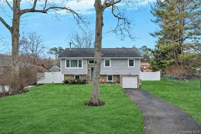 39 Joseph Place, Nesconset, NY 11767 - Photo 1