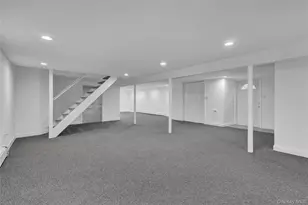 57 Middle Island Rd, Medford, NY 11763 - Photo 16