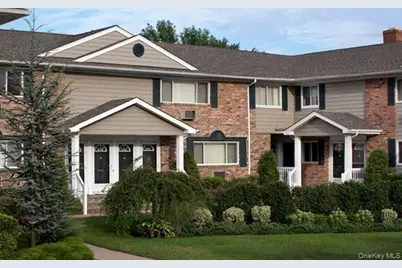 134 Park Avenue #9D, Babylon, NY 11702 - Photo 2