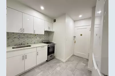 144-35 Sanford Avenue #2C, Flushing, NY 11355 - Photo 2