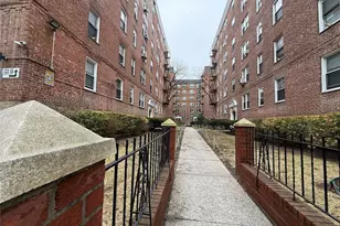 144-35 Sanford Ave, Flushing, NY 11355 - Photo 12