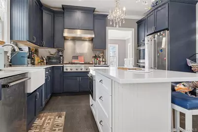 9 Saber Lane, Kings Park, NY 11754 - Photo 12