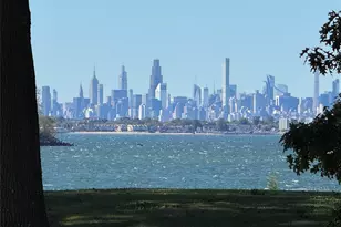 45 Cedar Ln, Sands Point, NY 11050 - Photo 4