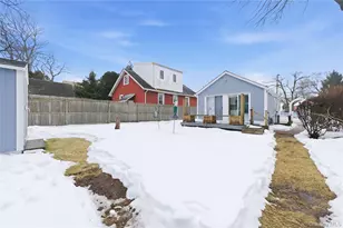 20 Bristol St, Huntington, NY 11743 - Photo 16