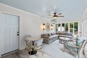 22 Woodfield Rd, Stony Brook, NY 11790 - Photo 14