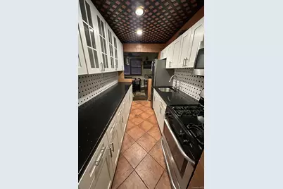 153-25 88th Street #5L, Howard Beach, NY 11414 - Photo 2