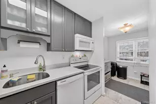 509 Covington Green Ln, Patterson, NY 12563 - Photo 6