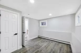 191 Ridge Rd, Wheatley Heights, NY 11798 - Photo 22