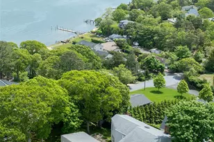 6 Bay View Dr, Hampton Bays, NY 11946 - Photo 2