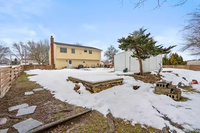 90 Babylon Avenue, West Islip, NY 11795 - Photo 22