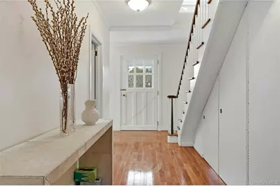 74 Peacock Lane, Locust Valley, NY 11560 - Photo 12