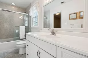 14 Hillside Ave, Saint James, NY 11780 - Photo 24