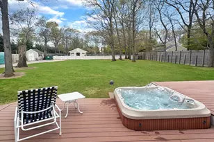 14 Hillside Ave, Saint James, NY 11780 - Photo 24