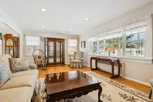 14 Hillside Ave, Saint James, NY 11780 - Photo 4