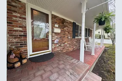 14 Hillside Avenue, Saint James, NY 11780 - Photo 2