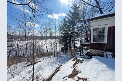 315 Lake Drive, Lake Peekskill, NY 10537 - Photo 2