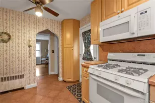 12 Alexine Ave, East Rockaway, NY 11518 - Photo 8