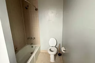 222 7th St, Garden City, NY 11530 - Photo 14