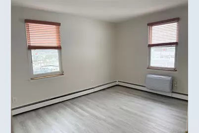 3 Toms Point Lane #A, Port Washington, NY 11050 - Photo 10