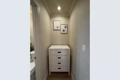 1776 166th Street #4170, Whitestone, NY 11357 - Photo 18