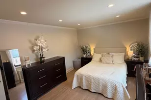 17-76 166th St, Whitestone, NY 11357 - Photo 20