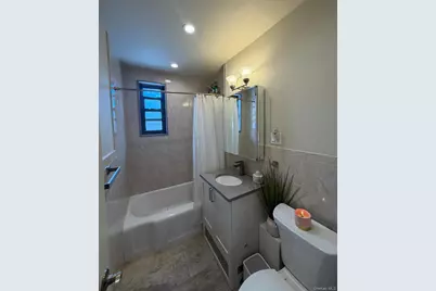 1776 166th Street #4170, Whitestone, NY 11357 - Photo 28