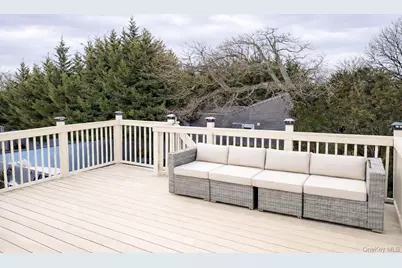 1682 Church Street, Holbrook, NY 11741 - Photo 14