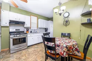 36 Hudson Ave, Valley Stream, NY 11580 - Photo 8