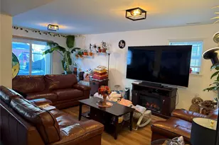 137-31 170th St, Jamaica, NY 11434 - Photo 10