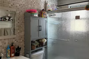 137-31 170th St, Jamaica, NY 11434 - Photo 20