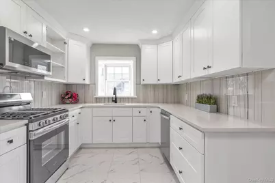 57 E Clinton Avenue, Roosevelt, NY 11575 - Photo 2