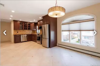 171 Roslyn Road, Mineola, NY 11501 - Photo 4