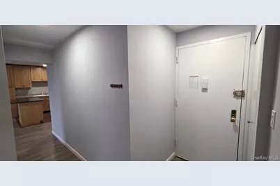 3240 Netherland Avenue #5B, Bronx, NY 10463 - Photo 4