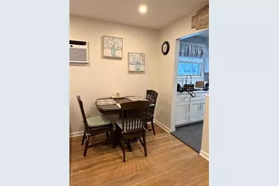 268-41 82 Avenue #2nd Floor, Floral Park, NY 11040 - Photo 8