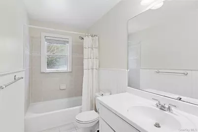 11 Valley Street, East Hampton, NY 11937 - Photo 8