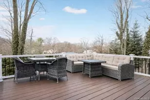 5 University Pl, Great Neck, NY 11020 - Photo 16