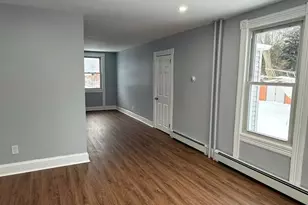 45 Garfield St, Bay Shore, NY 11706 - Photo 8