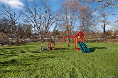 15 Laffin Lane, Poughkeepsie, NY 12603 - Photo 36