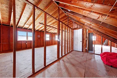 15 Laffin Lane, Poughkeepsie, NY 12603 - Photo 32